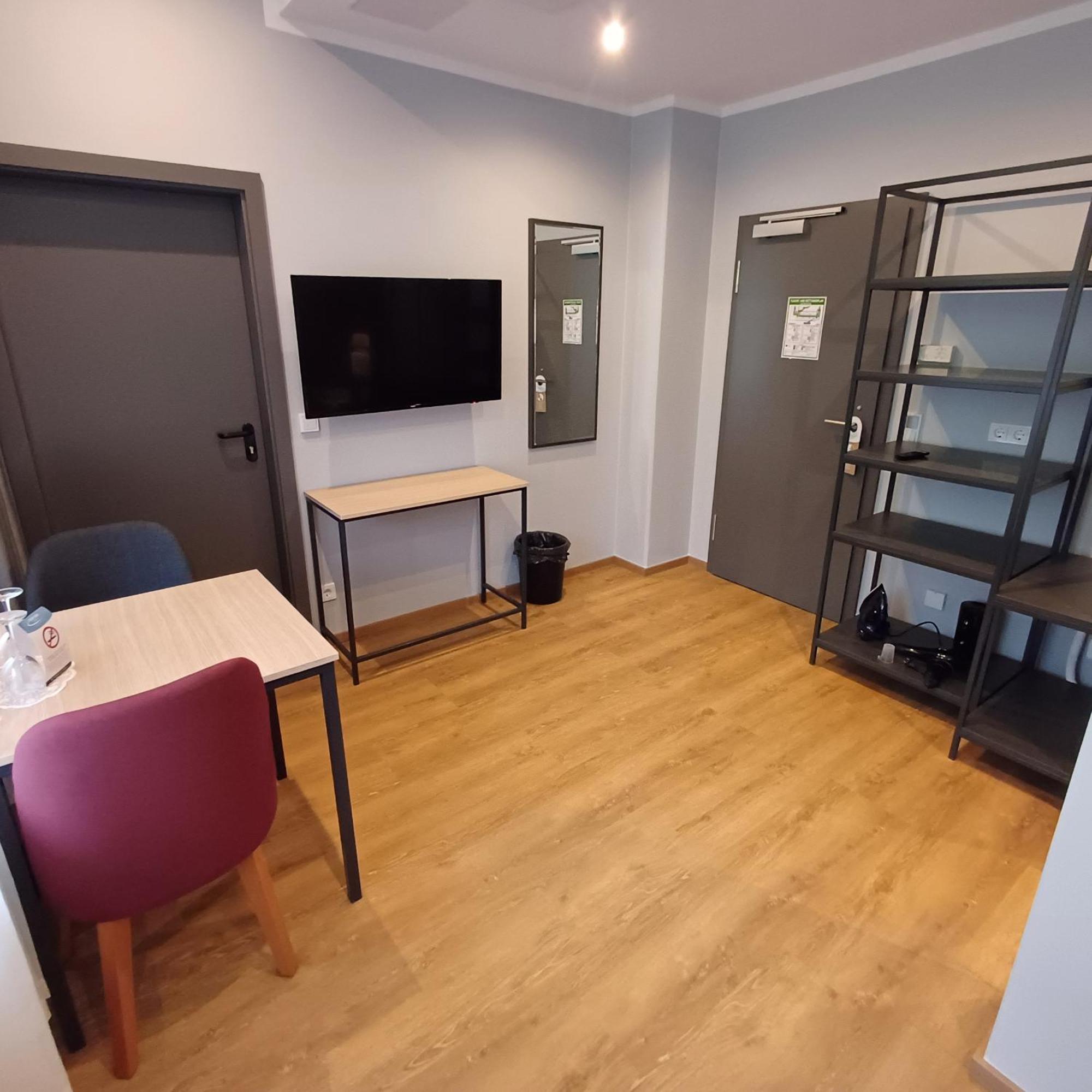Trip Inn Hotel Duesseldorf Нойс Экстерьер фото