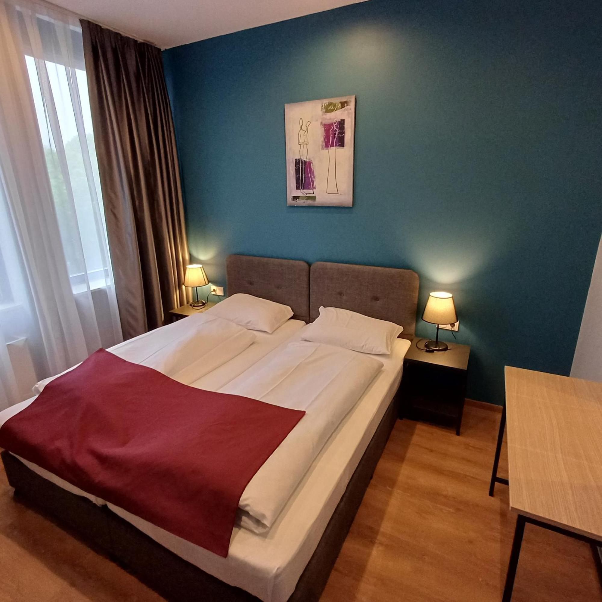 Trip Inn Hotel Duesseldorf Нойс Экстерьер фото