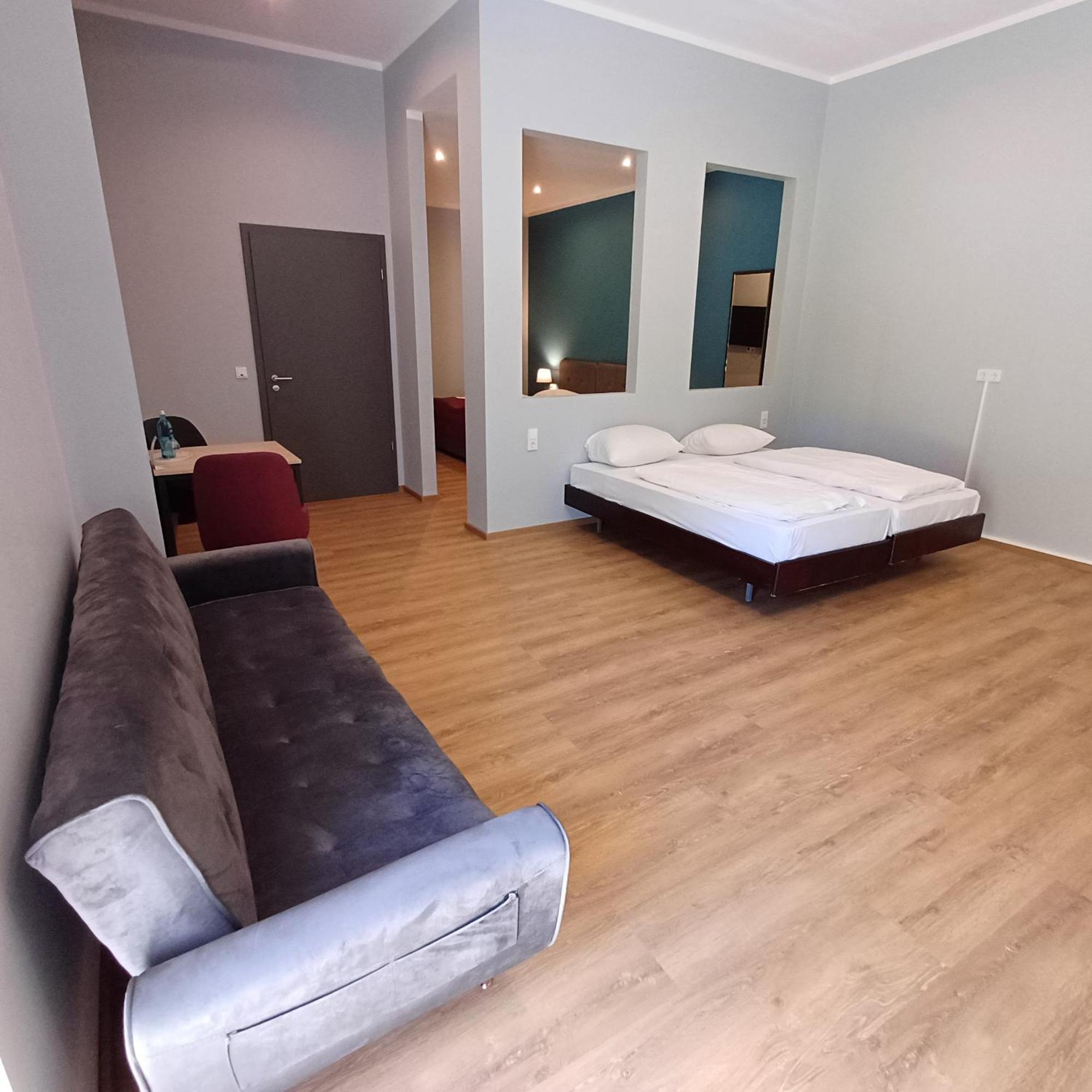 Trip Inn Hotel Duesseldorf Нойс Экстерьер фото