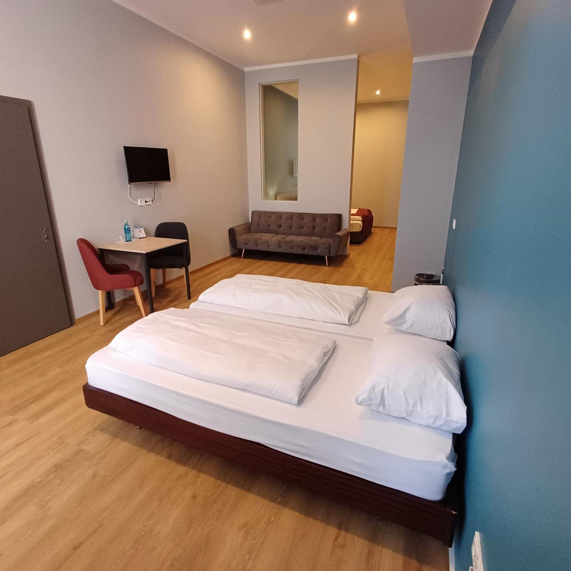 Trip Inn Hotel Duesseldorf Нойс Экстерьер фото
